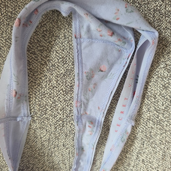 Victoria's Secret Stretch Cotton Thong Panty - Small - Picture 3 of 6